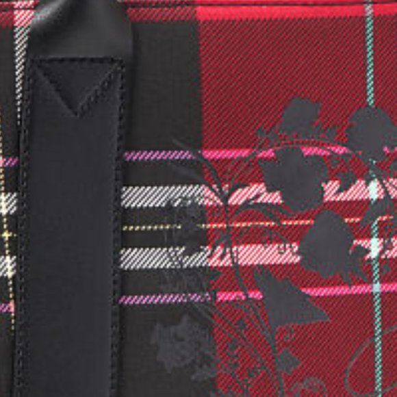 VS Plaid Tote Brand New! Red & Black Perfect Christmas Present! Gift NWT - Picture 13 of 16